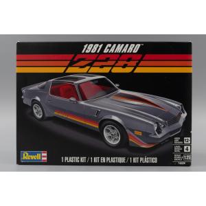Chevroletシボレー Camaroカマロ Z28 1981 組み立てプラモキット模型 カーモデル /Revell 1/25