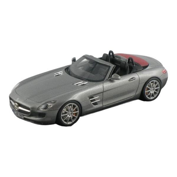 Mercedes Benzメルセデスベンツ SLS AMG ロードスター シルバー / Schuco...