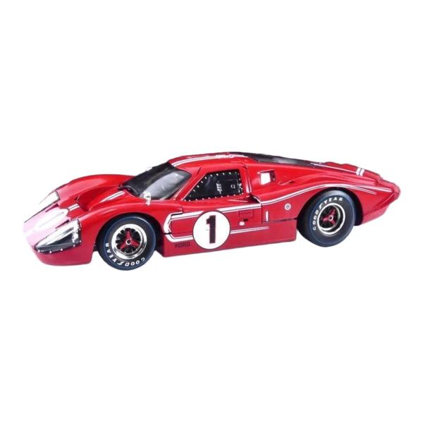【予約】 フォード GT40 Mk IV #1 ル・マン優勝 1967 レッド レジェンドシリーズ ...