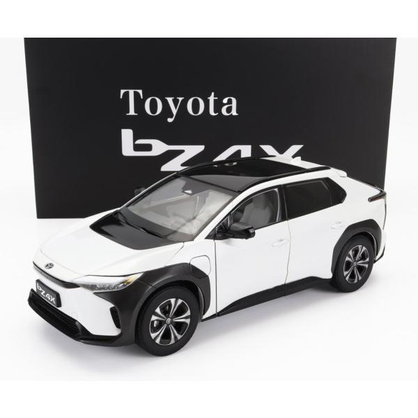 TOYOTAトヨタ BZ4X 2022 WIND CHILL PEARL / SUN-STAR 1/...