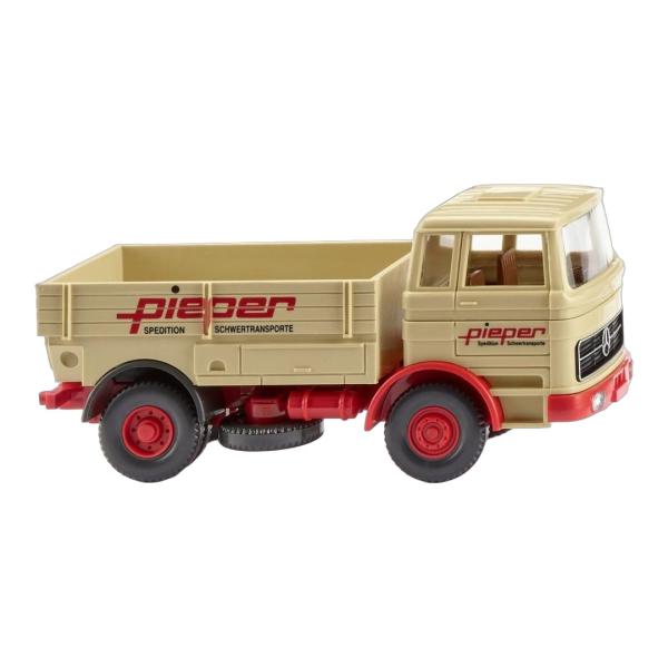Pieper メルセデス・ベンツ ヘビーデューティートラクター トラクターヘッド / Wiking ...