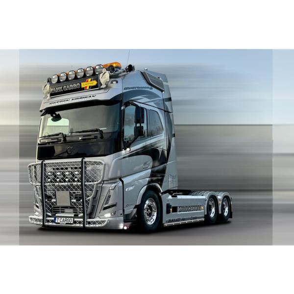 【予約】2026年 Volvo FH5 GLOBETROTTER XL 6X2 TAG AXLE T...