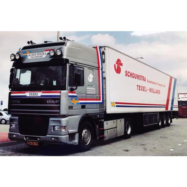 【予約】2026年発売予定 SCHOUWSTRA DAF 95XF スーパースペースキャブ リーファ...