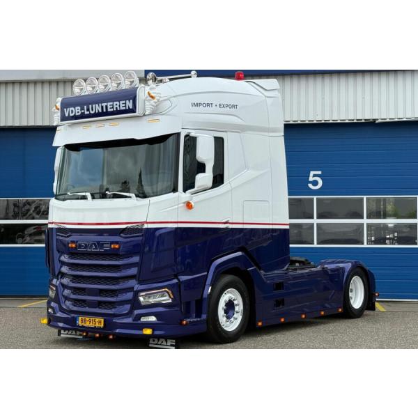 【予約】2026年発売予定 VDB Lunteren DAF XG+ MY25 4X2 REEFER...