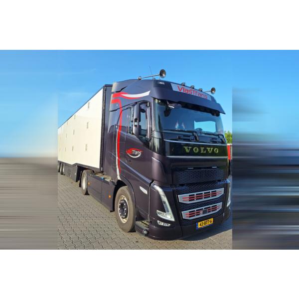 【予約】2026年 Volvo FH5 GLOBETROTTER 4X2 ISO THERM LIV...