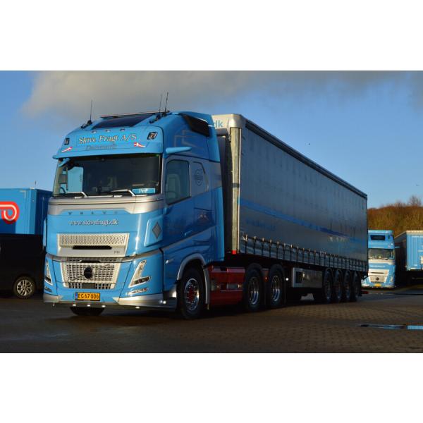 【予約】2026年発売予定 Skive Fragt A/S VOLVO FH AERO GLOBET...