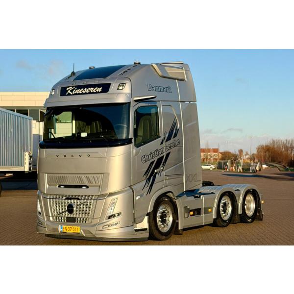 【予約】Christian Lerche VOLVO FH AERO GLOBETROTTER XX...