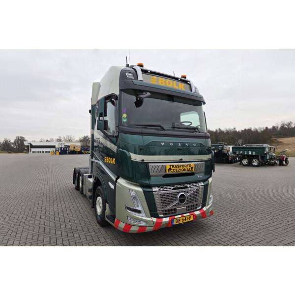 【予約】Bolk VOLVO FH AERO GLOBETROTTER XL 6X2 TWIN ST...