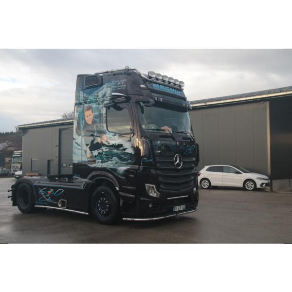 【予約】2027年発売予定 Magnin MERCEDES BENZ ACTROS MP5 GIGA...