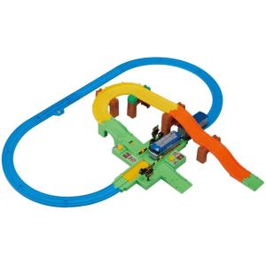 プラレール トミカと遊ぼう!踏切＆貨物列車セット