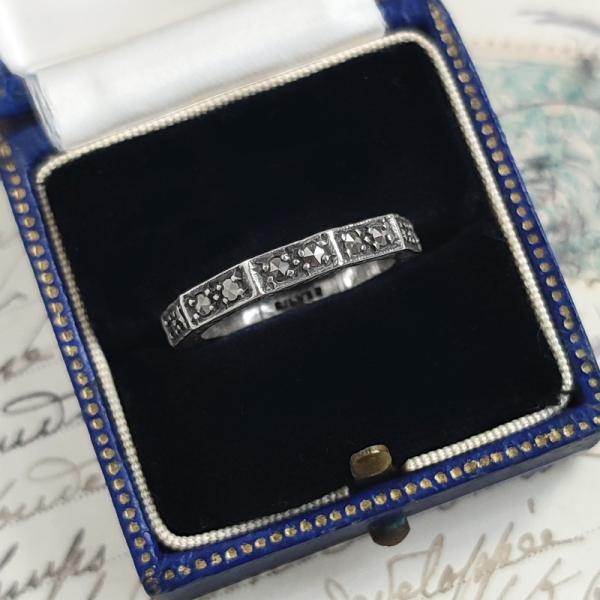 イギリスヴィンテージ　マーカサイト　デカゴン（十角形）　手彫り　フルストーン　リング