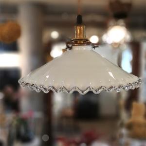 オパールセントガラス ペンダントライト シェード フランス