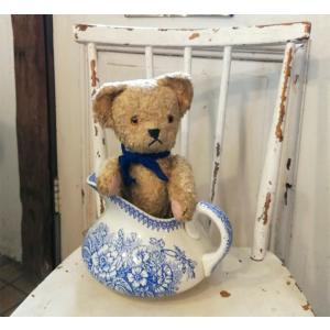 うさぎの着ぐるみ ビスクベビードール with イースターエッグ ドイツ