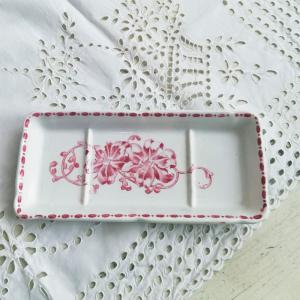 ホーロー クローバーのサボンラック ドイツアンティーク : BAU