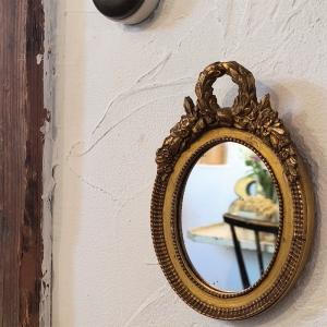 ホーロー クローバーのサボンラック ドイツアンティーク : BAU