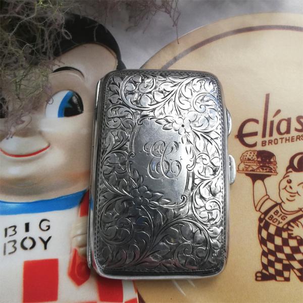 花とアカンサスのエングレーヴィング 純銀製　シガレットケース　1911年　イギリスアンティーク