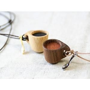 マグカップネックレス 日本製 木製 ウッド シンプル アクセサリー 首飾り 小物 雑貨 落ち着いた ...