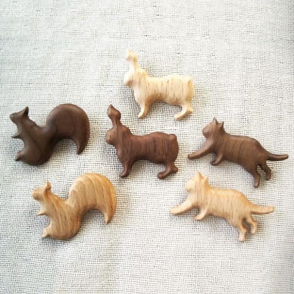 なめらかブローチ 木製 日本製 国産 アクセサリー 動物 小物 雑貨 ピン ワンポイント 軽い シン...