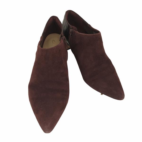 Clarks(クラークス) Ellis Viola クロコレザー 切替 ヒール パンプス レディース...