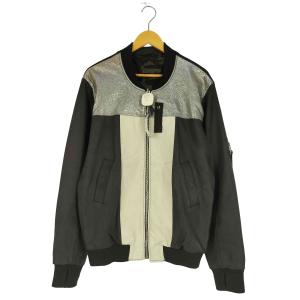 sacai（サカイ） ナイロン ボンディング フード ブルゾン 23-03053M