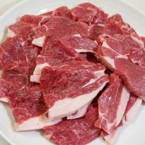 生ラム ジンギスカン 羊肉 ラム肉 もも・かた 200g 真空パック 自家製タレ付属 （BBQ バーべキュー）焼き肉 焼肉