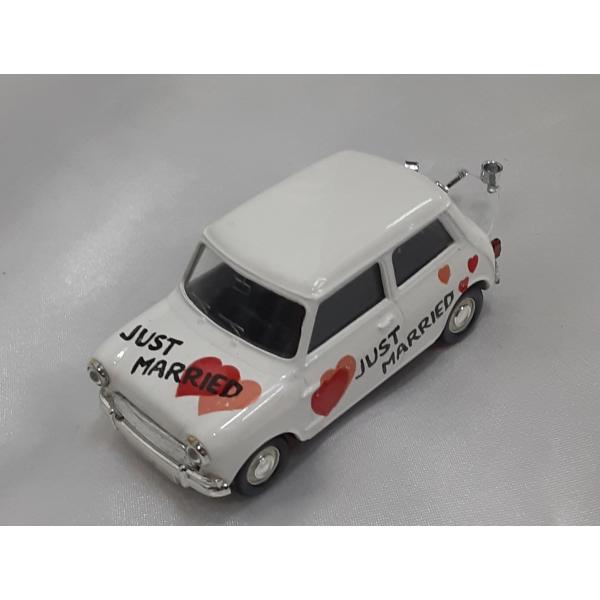 1/43 AUSTIN オースチン クーパー S JUST MARRIED ジャストマリッジ ホワイ...