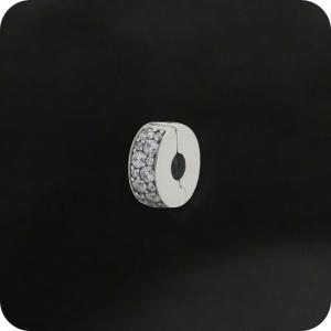 miu miu（ミュウミュウ） チョーカー 5JC871 2DNC レディース