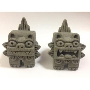 シーサー置物　アーチシーサー　洋室にも会うおしゃれシーサー　沖縄お土産　石彫り　ペアーシーサー　開運