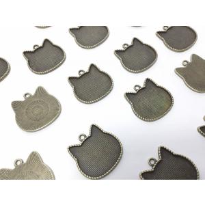 1個 ビーズクラブ レジン ミール皿 ねこ ネコ 猫 金古美 フレーム 29mm 台座 フレーム メタルパーツ