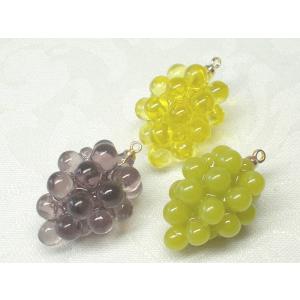 ぶどう (Ｌ) アクリル くだもの １６Ｘ２２ＭＭ １ヶ ビーズ アンド パーツ ハンドメイド 果物 グレープ 葡萄 フルーツ｜beadsshopj4