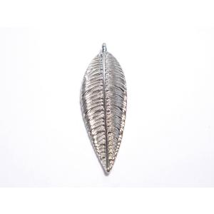 亜鉛・合金メタルパーツ　リーフ 11X37.5mm（1ケ）｜beadsshopj4