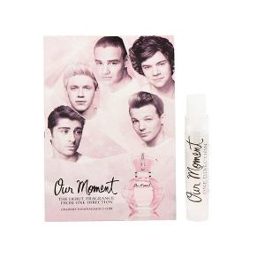 ワン ダイレクション アワーモーメント  オーデパルファム スプレータイプ 0.8ml ONE DIRECTION  香水 OUR MOMENT