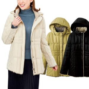 ダウンジャケット 軽くて暖か！マフラー付きロング丈ダウンコート 全2色 ハーフコート レディース 婦人服 ミセス シニア 女性 ベージュ ブラック 薄茶色 黒 シンプル キルティング キルト ノーカラー 丸首 50代 60代 70代 80代 母の日 お母さん 秋物 冬物 秋冬　fri　p25053 軽くて暖か！マフラー付きロング丈ダウンコート 全2色 ダウン