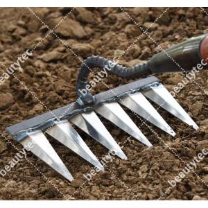 レーキ 草刈りレーキ ガーデンレーキ 熊手 金属製 除草