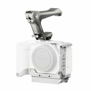 TILTA ハーフカメラケージ ソニーZV-E1対応 小型NATOトップハンドルと1/4″-20取り付けネジとNATOレー｜beck-shop