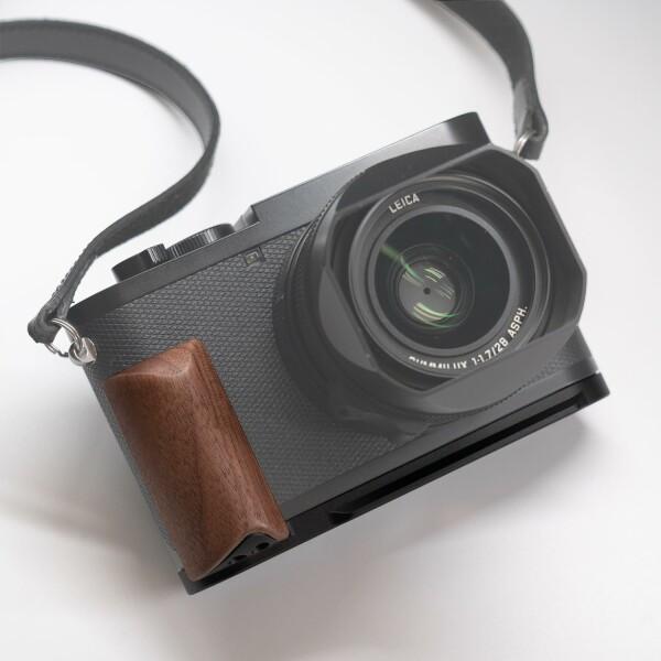 対応 Leica Q3 カメラ 専用 L型 プレート ? レトロな高級な実木ハンドル Arca標準仕...