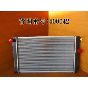 H21 プリウス ZVW30 ラジエーター