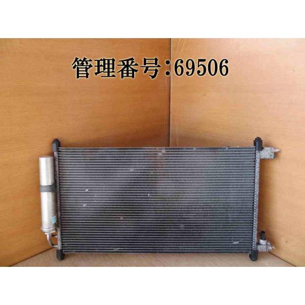 H22 NV200 バネット VM20 クーラーコンデンサー