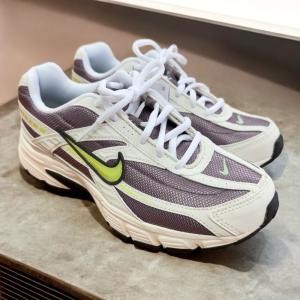 NIKE（ナイキ） スニーカー レディース 25FA イニシエーター IB4339