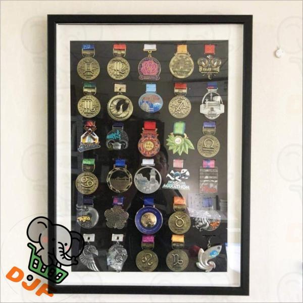 メダルディスプレイボックスメダルディスプレイケースボックスフレームメダルキャスト記念品写真フレーミン...