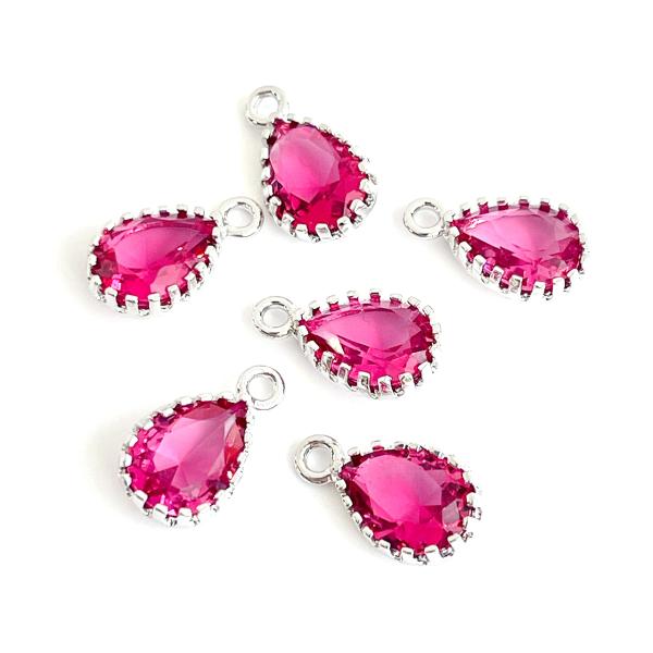 p526s【2個入り】ルビーカラー プチしずく形 ガラス シルバーチャーム