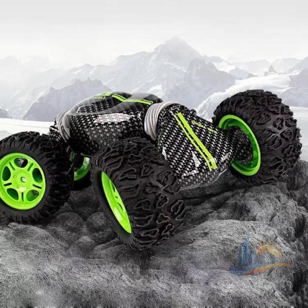 リモコン アウトドア 旅行 アドバンスト オフロード ラジコンカー 4WD 操縦しやすい 360度回...