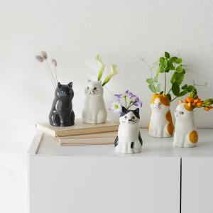 ネコの花瓶