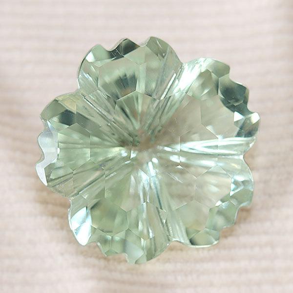18mm グリーンクォーツ フラワーカービング 15.81ct１個限定 １個限定 製品オーダー可能