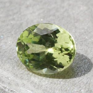 インド産 パロットクリソベリル オーバル 0.77ct１個限定 製品オーダー可能｜benebene