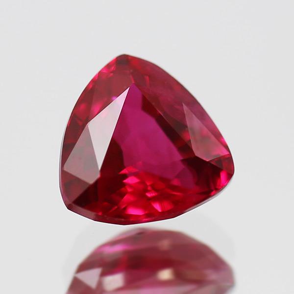 鑑別書付 ピジョンブラットルビー トリリアント 0.63ct 製品オーダー可能 誕生石7月