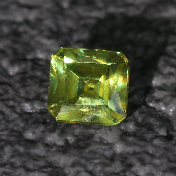 グリーンスフェーン オクタゴン 0.3ct 限定1個 製品オーダー可能 誕生石7月