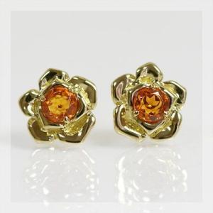 ラブリーローズ スペサタイトガーネットピアス 誕生石 1月