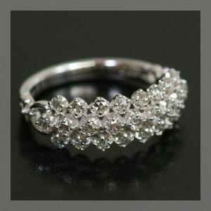 アッシャーカット！0.74ct ダイヤモンド プラチナ エタニティリング