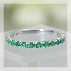 19石が整然と並んだエメラルドストレートリング PT900 K18 K10対応 誕生石 5月